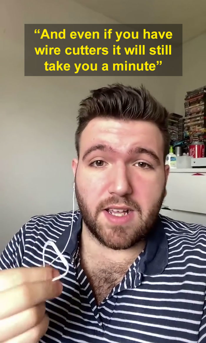 Woman Finds A Bizarre Wire Left On This Car's Door, Another Man Explains That This Means Nothing Good, Goes Viral Woman Finds A Bizarre Wire Left On This Car's Door, Another Man Explains That This Means Nothing Good, Goes Viral