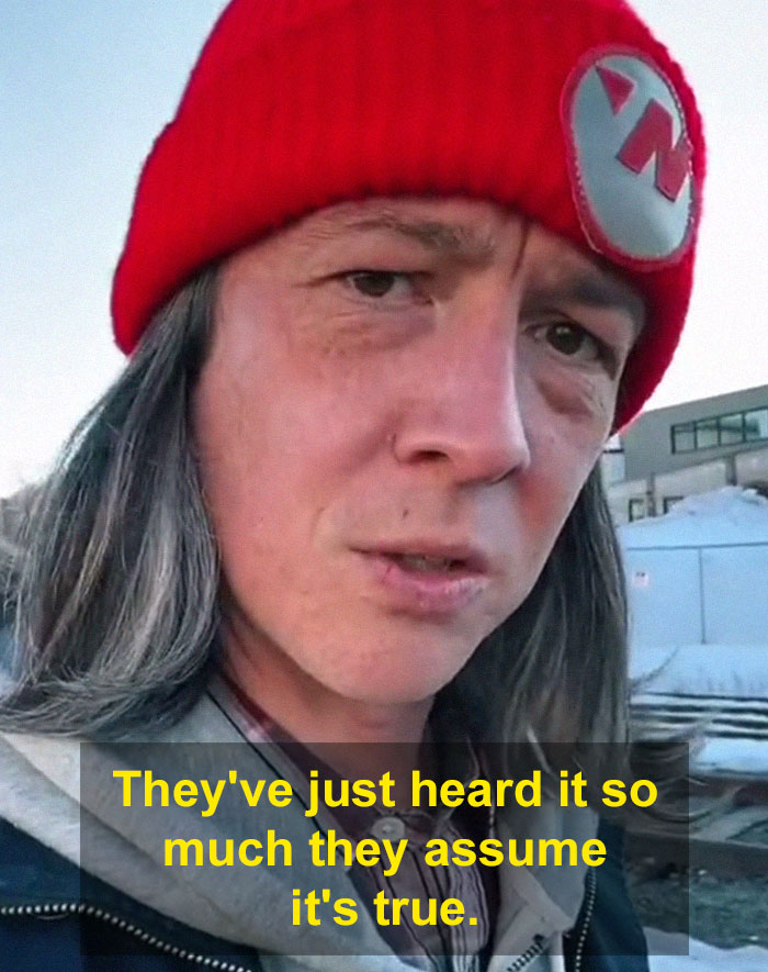 Guy Shatters A Popular Myth That Women Speak More Words Per Day Than Men, Explains How It Was Created