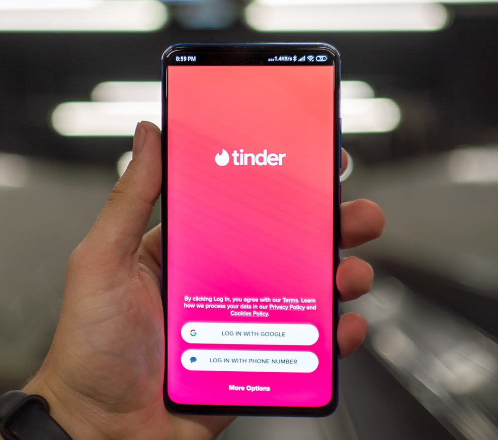 Guy Shares A Viral Story Of A Tinder Date Going Bad As The Same Woman Tricked Dozens Of Men Guy Shares A Viral Story Of A Tinder Date Going Bad As The Same Woman Tricked Dozens Of Men