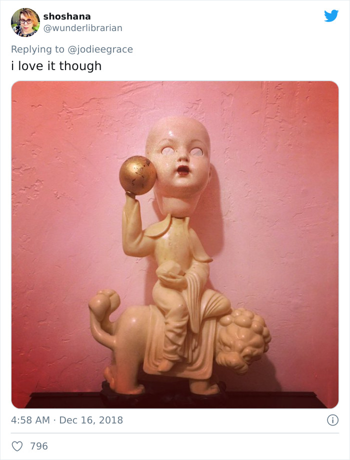 Weirdest-Thing-Boyfriend-Bathroom-Toilet-Twitter