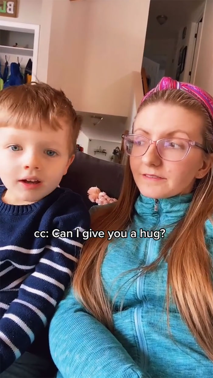 Mom Shares How Easy It Is To Teach Kids Consent And People Applaud Her