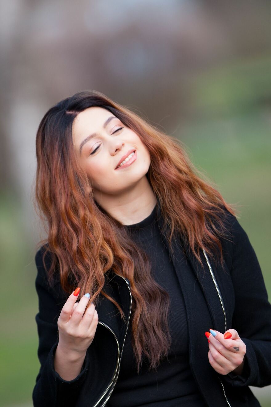 I Captured The Beautiful TV Reporter Who Decided To Embrace Her Alopecia I Captured The Beautiful TV Reporter Who Decided To Embrace Her Alopecia