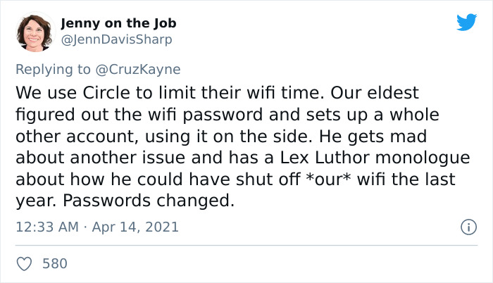 Dad’s “In Stitches” After Finding Out These Texts From His Wife Were Actually From Kids Who Hacked Her Computer Dad’s “In Stitches” After Finding Out These Texts From His Wife Were Actually From Kids Who Hacked Her Computer