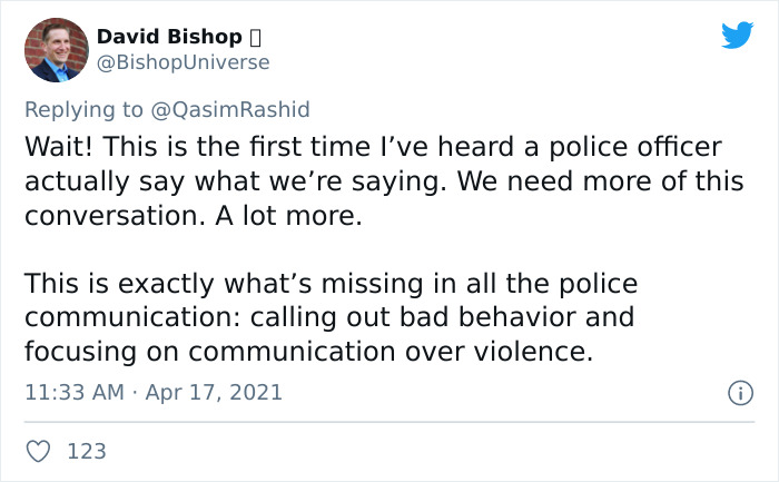 In This Viral Thread, This Policeman Calls Out Lazy Cops Who Pretend To 'Mistake' Guns For Tasers