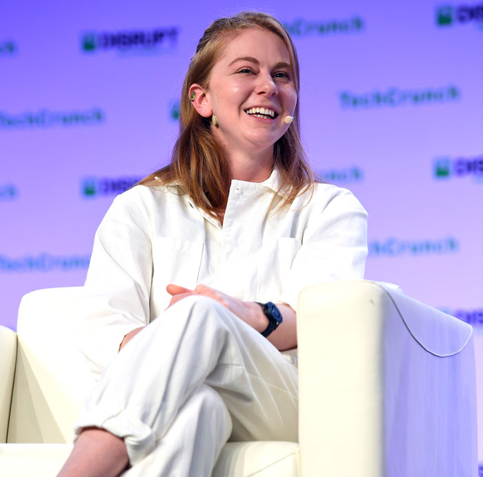 Someone Asks Men In This Online Group To Share Women They Consider Heroes, 30 Guys Deliver