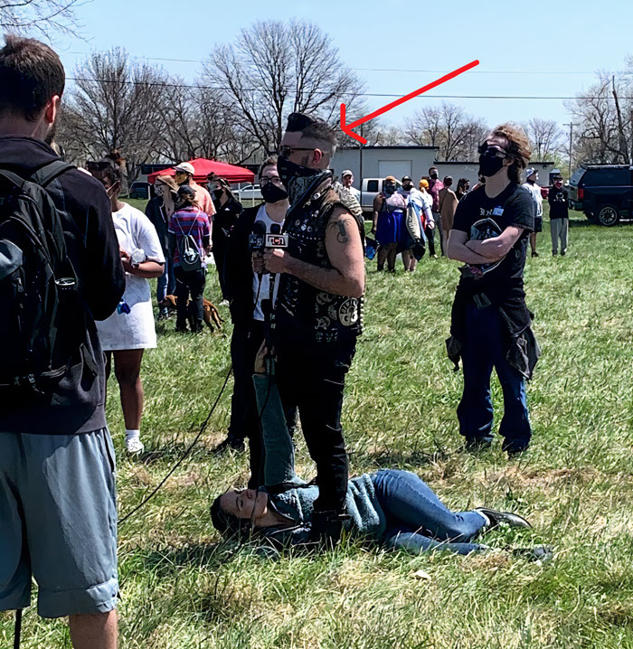 Dozens Of People Named Josh Join Friendly Battle For Naming Rights, Tumblr User Recaps It Dozens Of People Named Josh Join Friendly Battle For Naming Rights, Tumblr User Recaps It