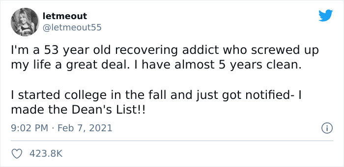 Women-Sharing-Their-Wins-Achievements