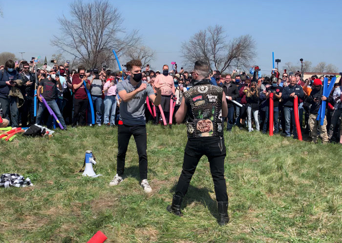 Dozens Of People Named Josh Join Friendly Battle For Naming Rights, Tumblr User Recaps It