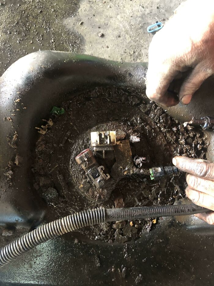 Customer Complains About Loss Of Power And A Fuel Smell