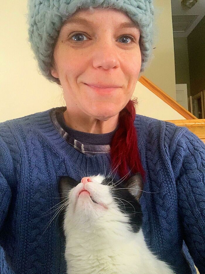 The Polar Vortex Has Been Hard On My Old Girl. It’s Currently 62 Degrees In Our House, So Domino’s Mirin My Body Heat And Early Monday Undereye Bags