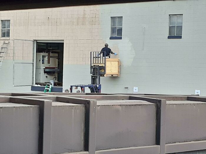 The Ol Wooden Pallet Skylift Approach!