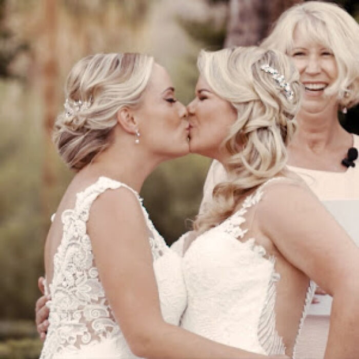 My Mom Was Watching A Preview Ad Thingy Of Say Yes To The Dress With This Couple And She Said Its About A Double Wedding