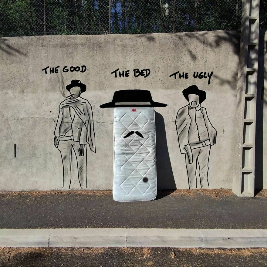 The Good, The Bed And The Ugly. #thegoodthebadtheugly #western #tropdematelasabandonnes #jamais Debombesurmoiquandjetrouveunmatelas #passionmatelas #paskingsize.. #streetart #oakoak #urbanart #sergioleone #digitalart #graffitiart #illustration #matelas #bed