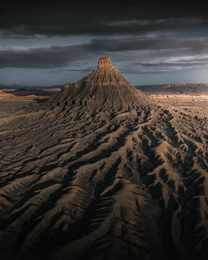 Factory Butte, Utah, USA