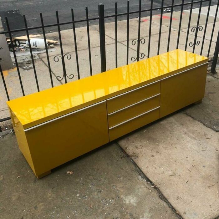 Big Bird Is Clearly Moving Out! 315 Monroe St In Bedstuy