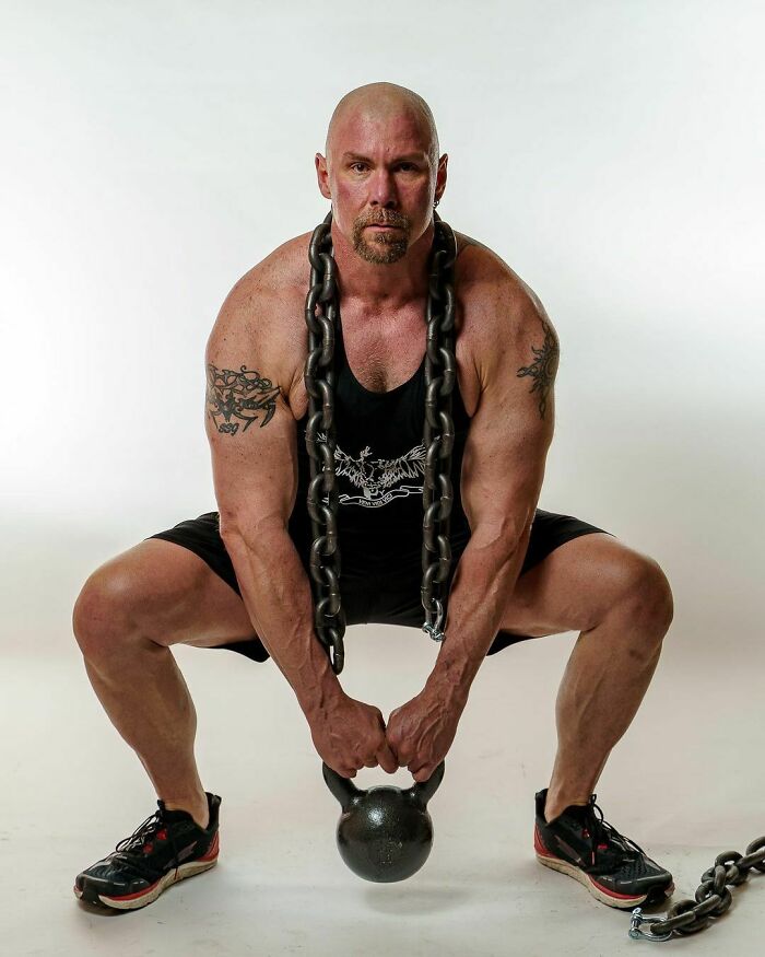 Guy Loses Half Of His Body Weight After Surviving A Near-Fatal Heart Attack And Looks Unrecognizable Guy Loses Half Of His Body Weight After Surviving A Near-Fatal Heart Attack And Looks Unrecognizable