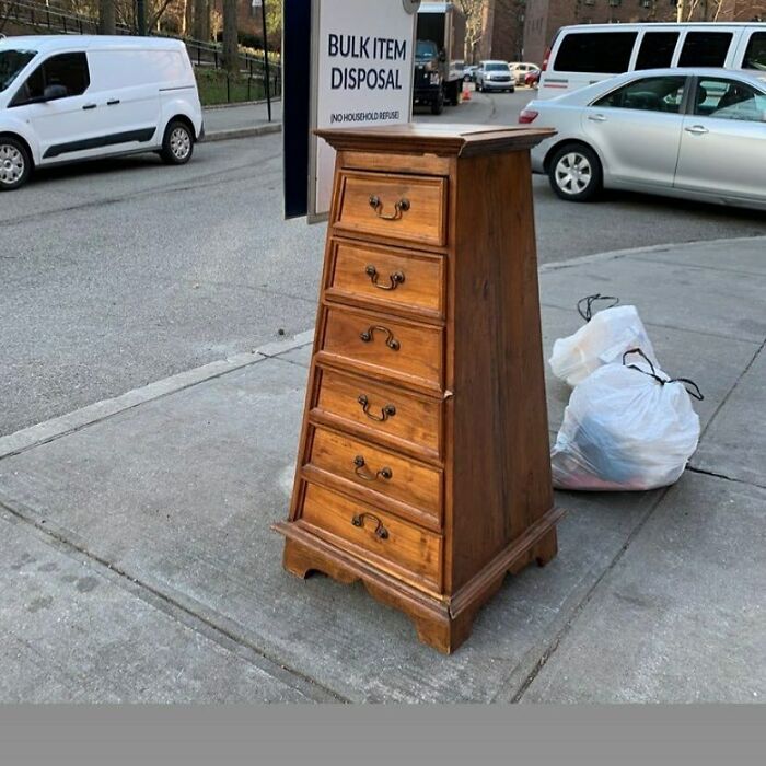 No Scheme About This Pyramid! (Bad Joke? Dad Joke?) 14th And Ave B East Village 