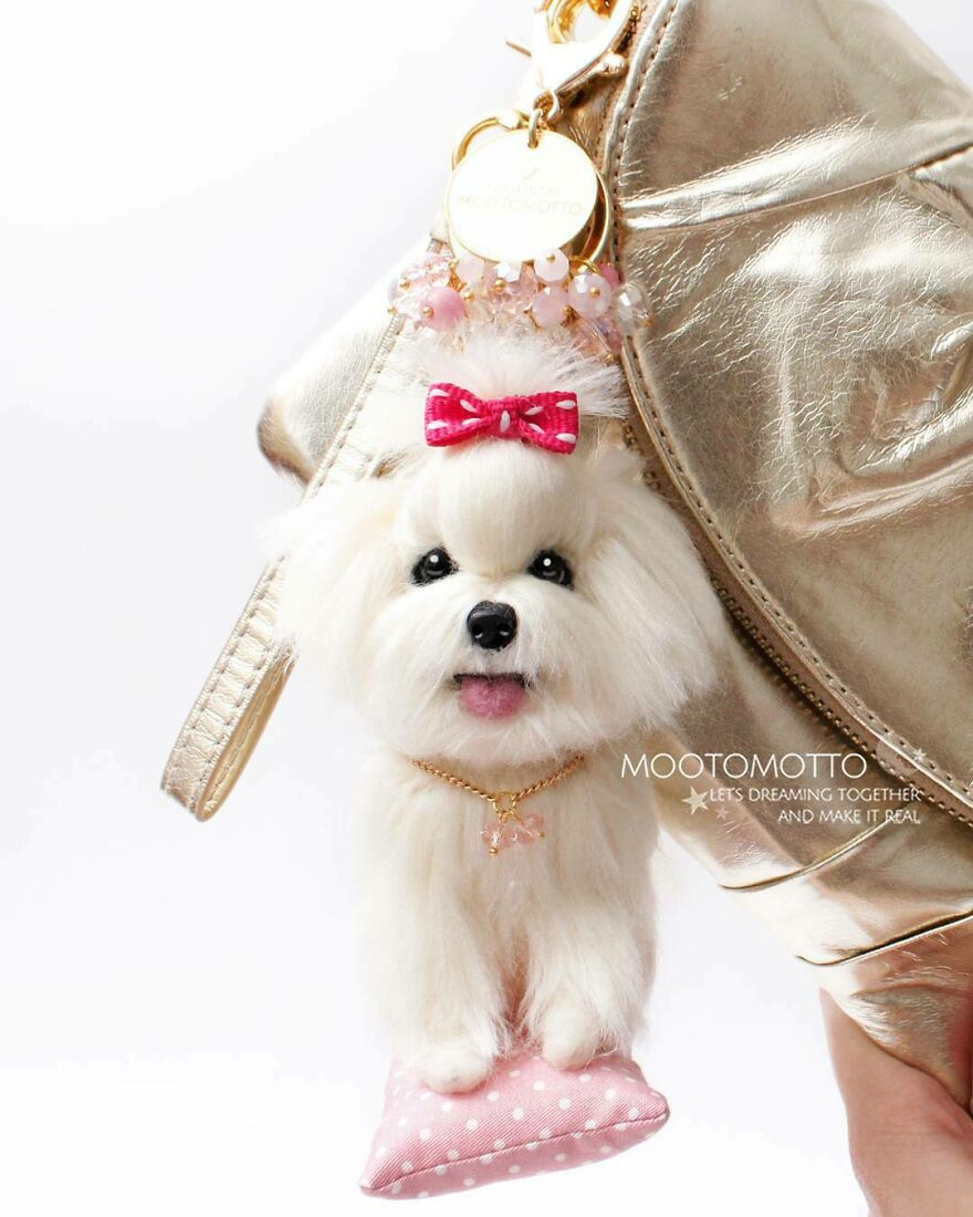 Maltese From Real Look Series💚😄
#reallookseriesmootomotto
#needlefelted #maltese #ニードルフェルト化 ##ニードルフェルト ##ニートルフェルトオーター #ニードルフェルト