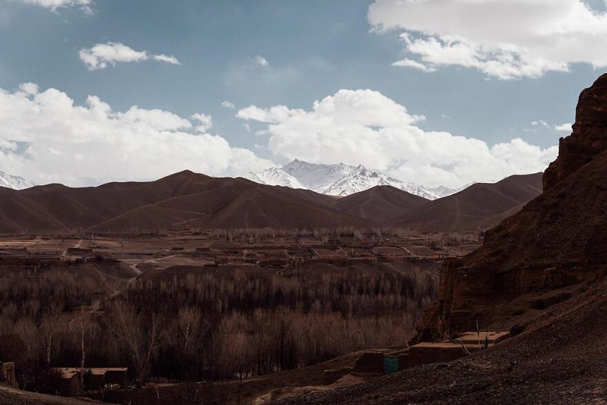 I Spend 15 Days In The Most Dangerous Country In The World, Spoiler Alert Is Not.