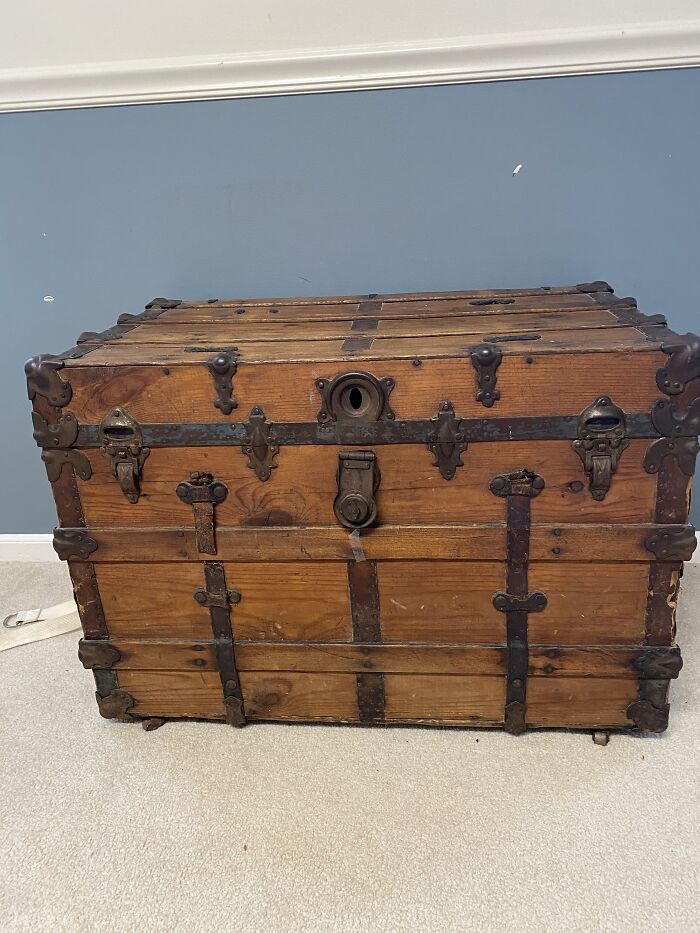 Vintage printer tray. Глиняные вещи. Old items. Vintage printer tray. Предметы из глины.