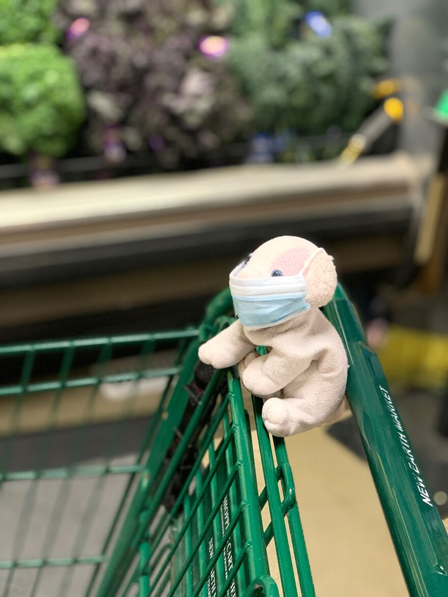 Staying Safe While Grocery Shopping