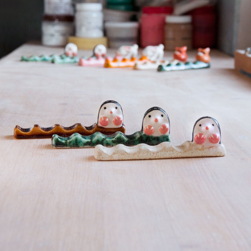 Brush Holder With Hedgehogs