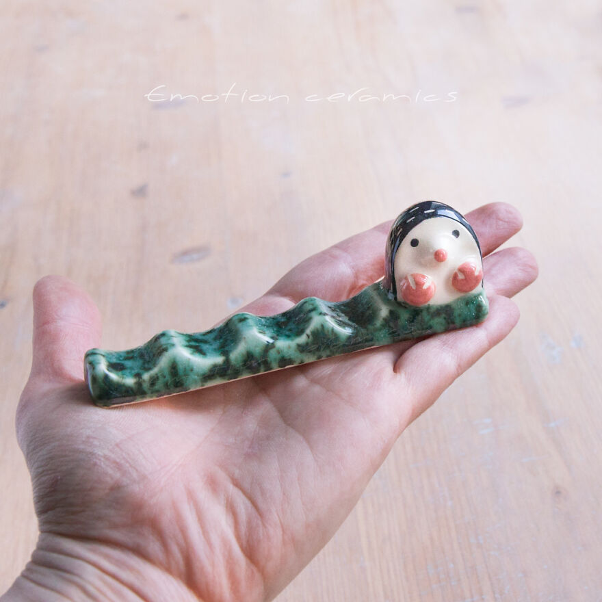 Brush Holder With Hedgehog