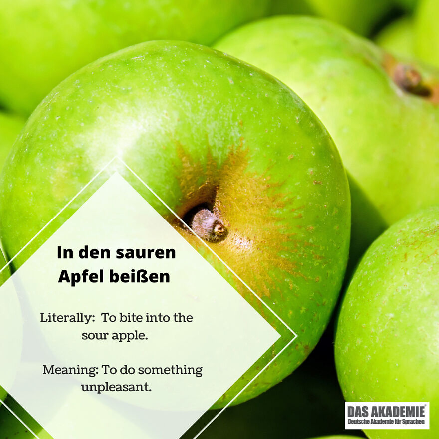 In Den Sauren Apfel Beißen
