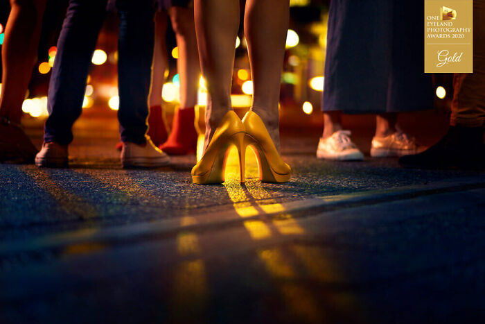 Mac Your Night – Heels By Danny Eastwood. Gold In Advertising
