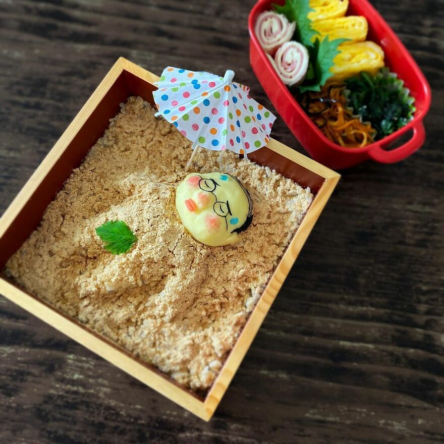 Wife Tirelessly Makes Art Every Day In Her Husband's Lunchboxes