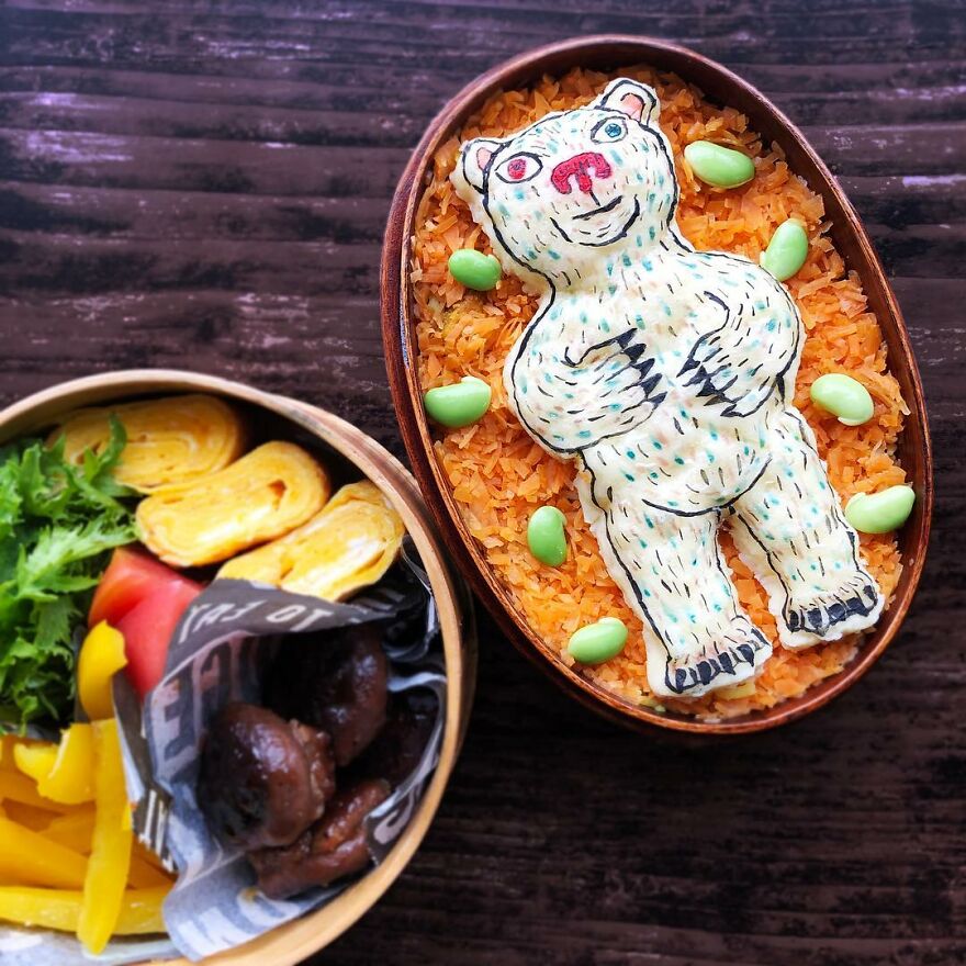 Wife Tirelessly Makes Art Every Day In Her Husband's Lunchboxes