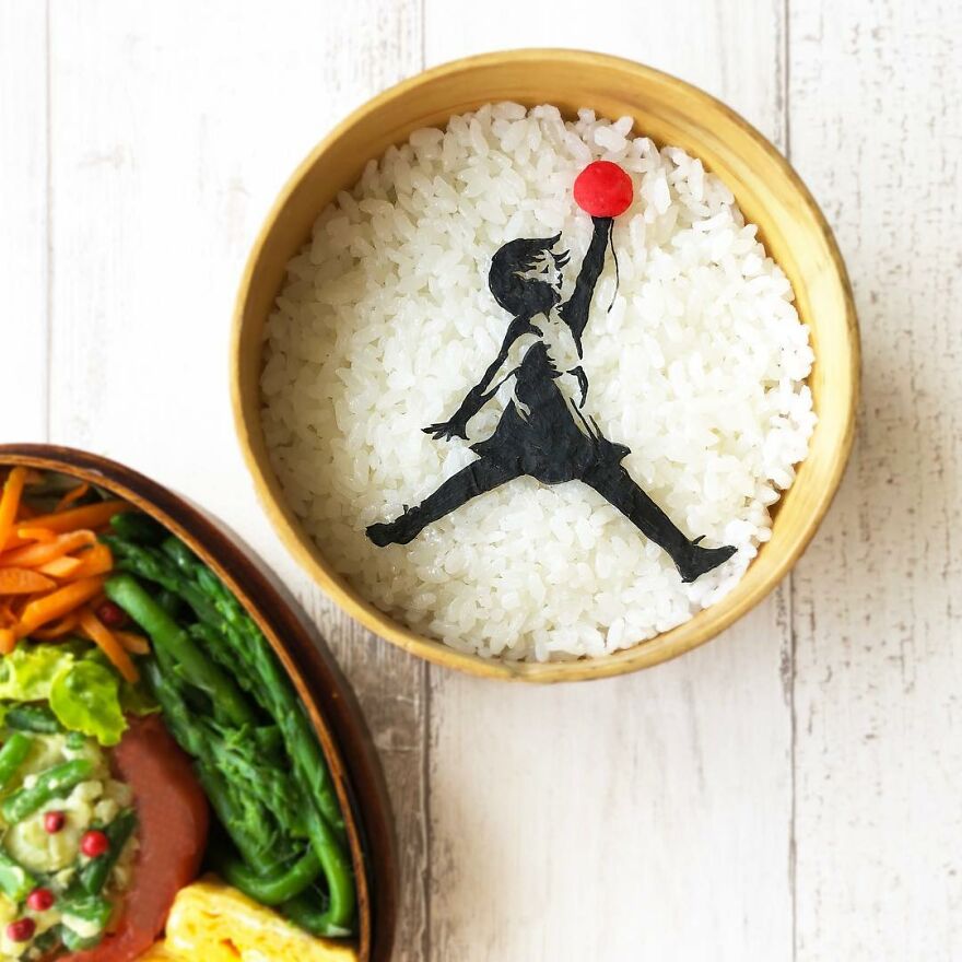 Wife Tirelessly Makes Art Every Day In Her Husband's Lunchboxes