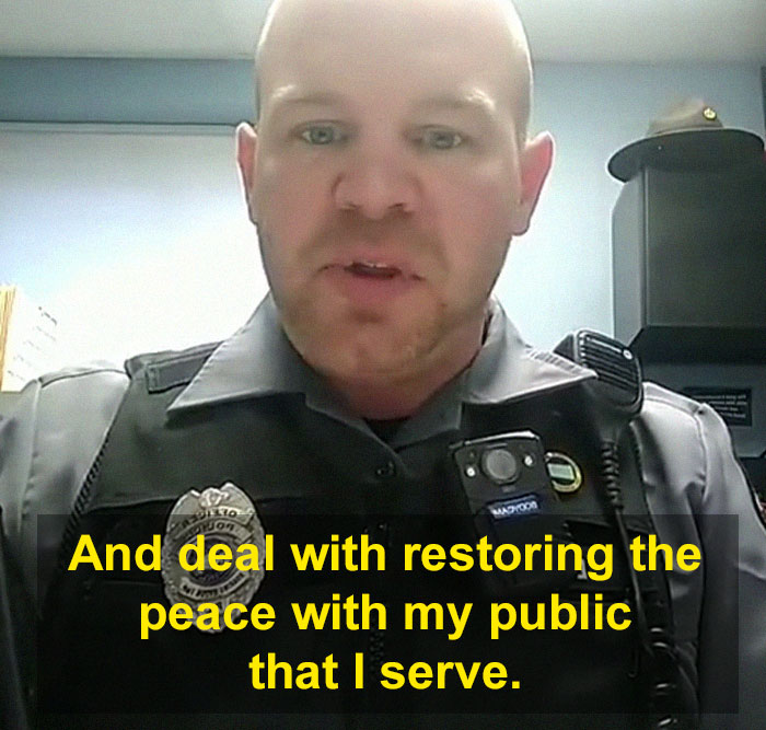 In This Viral Thread, This Policeman Calls Out Lazy Cops Who Pretend To 'Mistake' Guns For Tasers In This Viral Thread, This Policeman Calls Out Lazy Cops Who Pretend To 'Mistake' Guns For Tasers