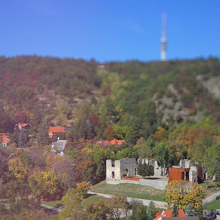 I Tried Freelensing To Make Miniature-Like Pictures Of The City (12 Pics)