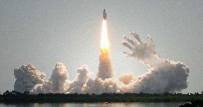 Designers Were Challenged To Photoshop Clouds To Look Like Something Else, And They Delivered (71 Pics)