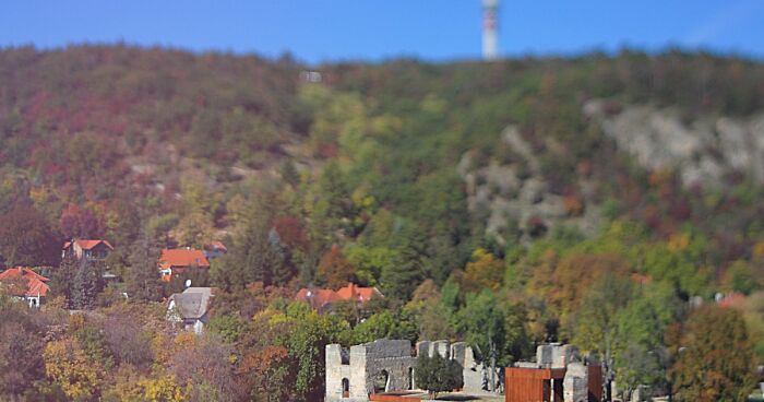 I Tried Freelensing To Make Miniature-Like Pictures Of The City (12 Pics)