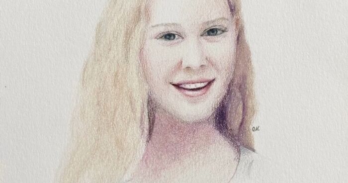 I Used Colored Pencils To Make 12 Portraits Of My Friends For A Whole Year