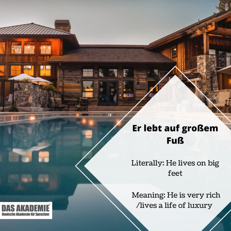 Er Lebt Auf Großem Fuß