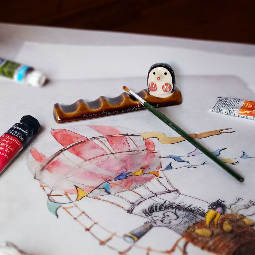 Brush Holder With Hedgehog