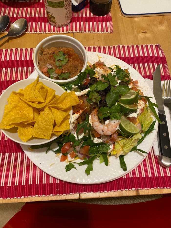 Shrimp Taco Salad With Frijoles