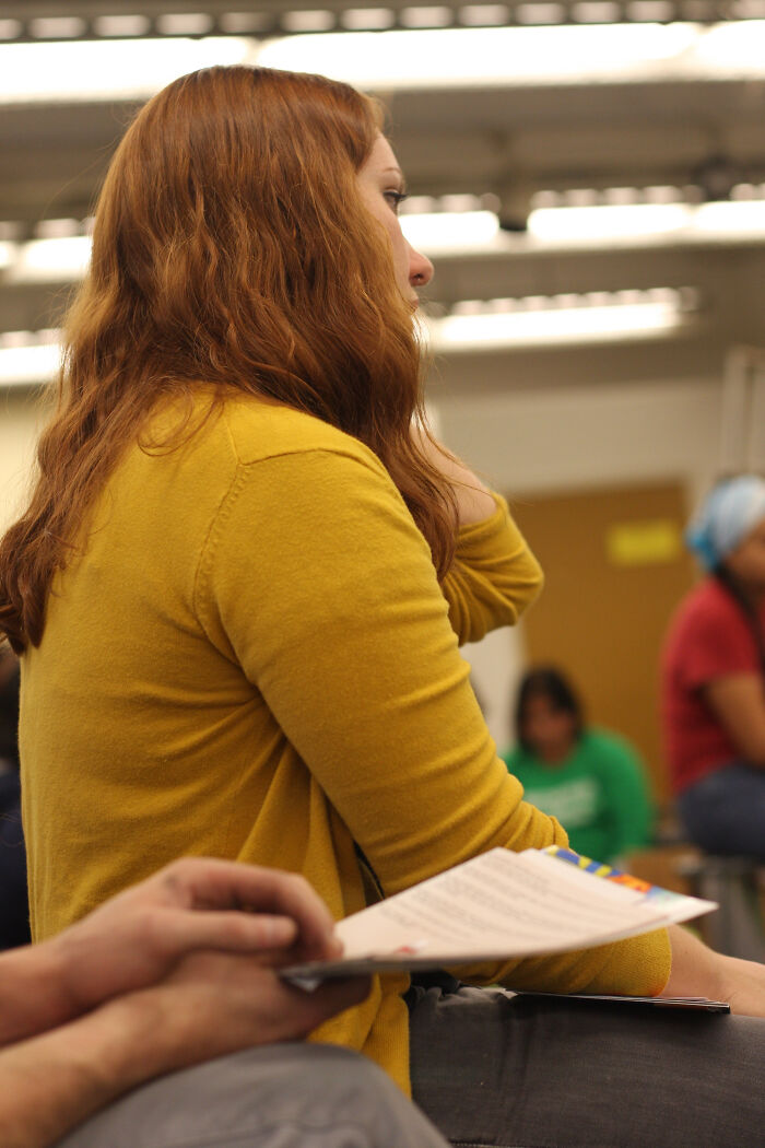 Irish Teen Gets Annoyed By Americans Asking Her Stupid Questions So She Refuses To Give Her Class A Presentation Of Her Culture