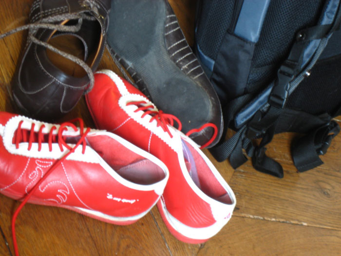 Men Share 'What Did You Not Know Or Realize Until After Living With A Woman?': And Here're 40 Of The Top Answers