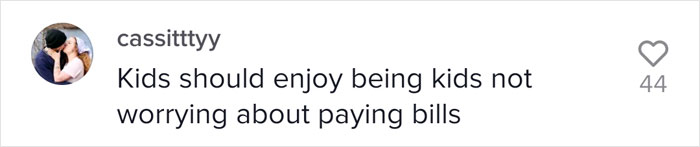 Mom Makes Her 7-Year-Old Daughter 'Pay Bills' To Teach Her The Value Of Money, Sparking Fierce Parenting Debate Mom Makes Her 7-Year-Old Daughter 'Pay Bills' To Teach Her The Value Of Money, Sparking Fierce Parenting Debate