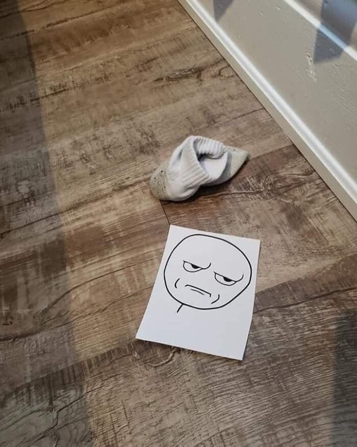 Mom Finds A Hilarious Way To Deal With Her Kids' Mess Without Nagging Them, Other Parents Share Their Tactics Too Mom Finds A Hilarious Way To Deal With Her Kids' Mess Without Nagging Them, Other Parents Share Their Tactics Too