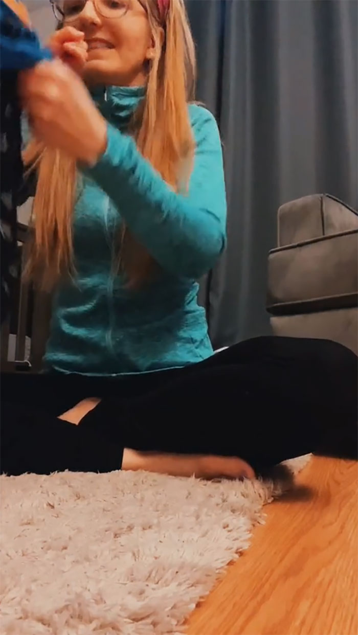 Mom Shares How Easy It Is To Teach Kids Consent And People Applaud Her Mom Shares How Easy It Is To Teach Kids Consent And People Applaud Her