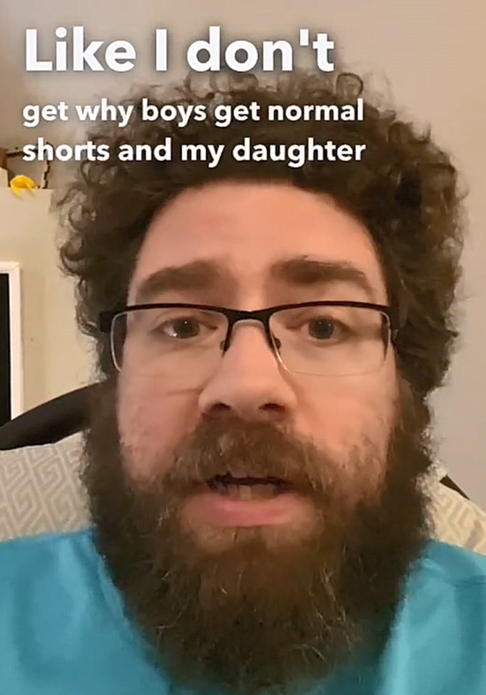 'We Legit Buy Boy Pants For Our Daughter': Man Shares How He Realized Girls' Over-Sexualization Begins With Clothes 'We Legit Buy Boy Pants For Our Daughter': Man Shares How He Realized Girls' Over-Sexualization Begins With Clothes