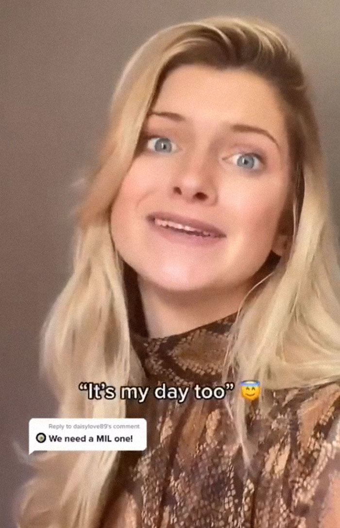 Mother-In-Law Wears White To Her Son's Wedding, Bride Pays Server After She Ruins Her Dress