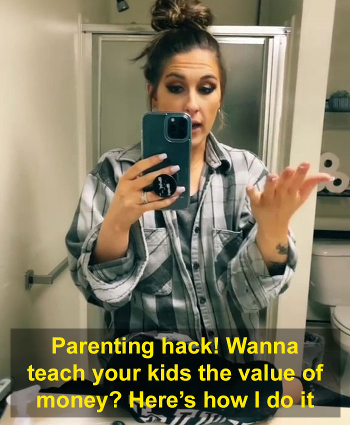 Mom Makes Her 7-Year-Old Daughter 'Pay Bills' To Teach Her The Value Of Money, Sparking Fierce Parenting Debate Mom Makes Her 7-Year-Old Daughter 'Pay Bills' To Teach Her The Value Of Money, Sparking Fierce Parenting Debate