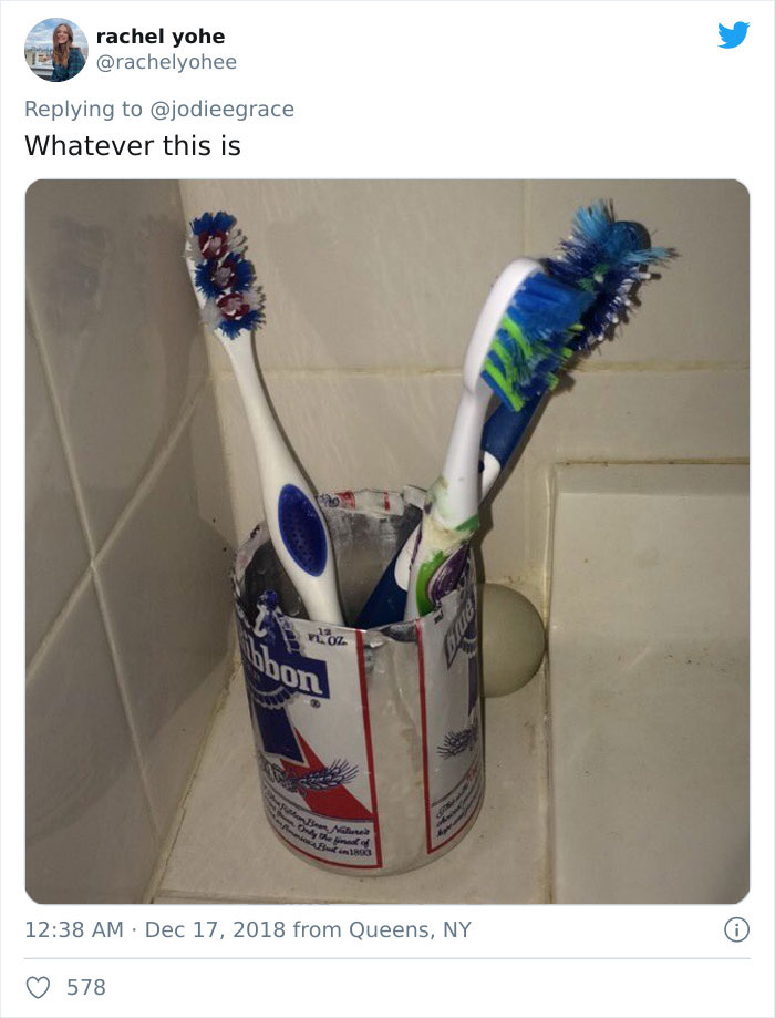 Weirdest-Thing-Boyfriend-Bathroom-Toilet-Twitter