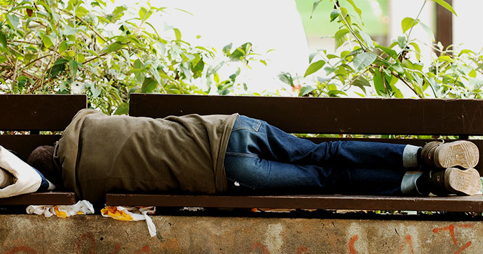 Tweeter Goes Viral With 200K+ Likes For Pointing Out How Millennials Ended Up Being The Poorest Generation Tweeter Goes Viral With 200K+ Likes For Pointing Out How Millennials Ended Up Being The Poorest Generation